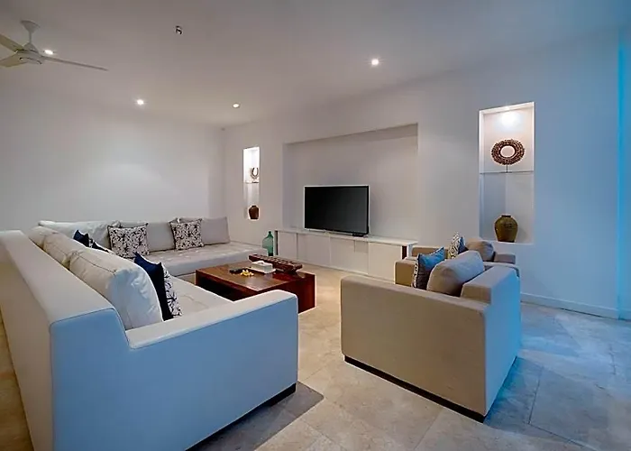 Royal 3 Bedroom Private Pool