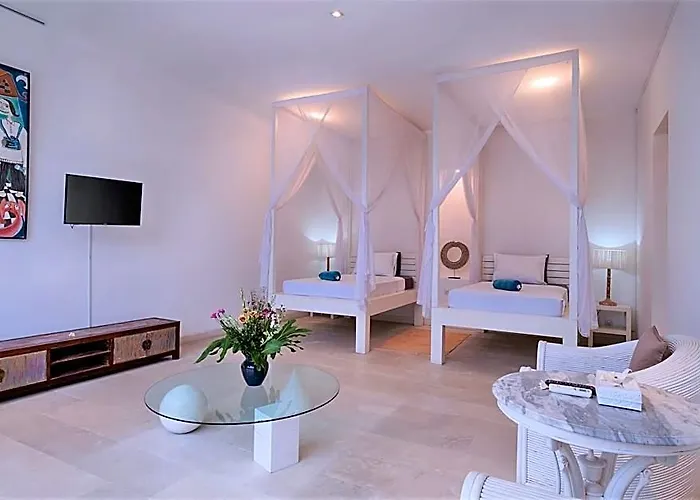 Royal 3 Bedroom Private Pool バリ島